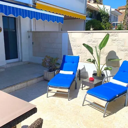 Casa Del Mar - Immaculate 1-Bed House In Benidorm Holiday home Benidorm