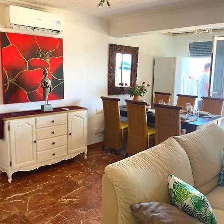 Casa Del Mar - Immaculate 1-Bed House In Benidorm Holiday home