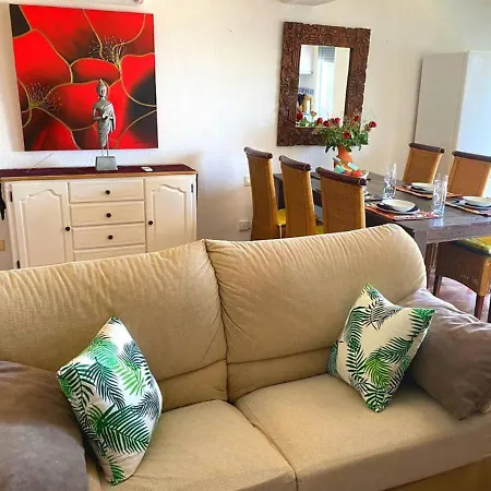 Casa Del Mar - Immaculate 1-Bed House In Benidorm *